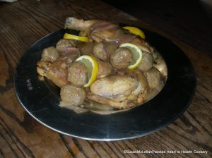 To broyle chicken with sauce