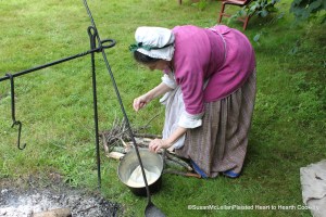 Making White Coffee Cream Ice