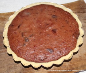 The receipt (recipe) " To make a Plum-taert" was baked in a bake kettle on a burner of hot embers covered with its lid and more embers without an upper crust until done.