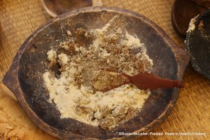 When there is enough dried sunchokes flour pounded to prepare the Lenape receipt (recipe) the Europeans described as sunchoke bread, the sunchoke flour is placed in a wood bowl and water added.