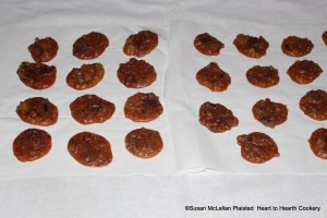 After little cakes were made from the receipt (recipe) Marmelett of poppling pare, the cakes were laid on paper and dried in a slack oven. These little cakes are now preserved.