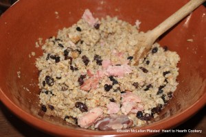 After the marrow has been added to the barley, grated bread, beaten almonds , cream, eggs, raisins and currants for the receipt (recipe) To make a pudding of French mingle these well.
