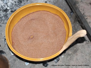 When the cacao nuts, spices and vanilla are well mixt for the receipt (recipe) To make Chocolate heat and beat in an earthen pan till they are as hot as you can endure ye finger in it. My finely searced ingredents are in my earthen pan on a small bed of embers and they must be continuously stirred until all are very hot.