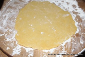 After the eggs have been worked with the flour, sugar and butter for the past of the receipt (recipe) Orange Cheese-cakes with a Past for them the paste is now fit to roll out.